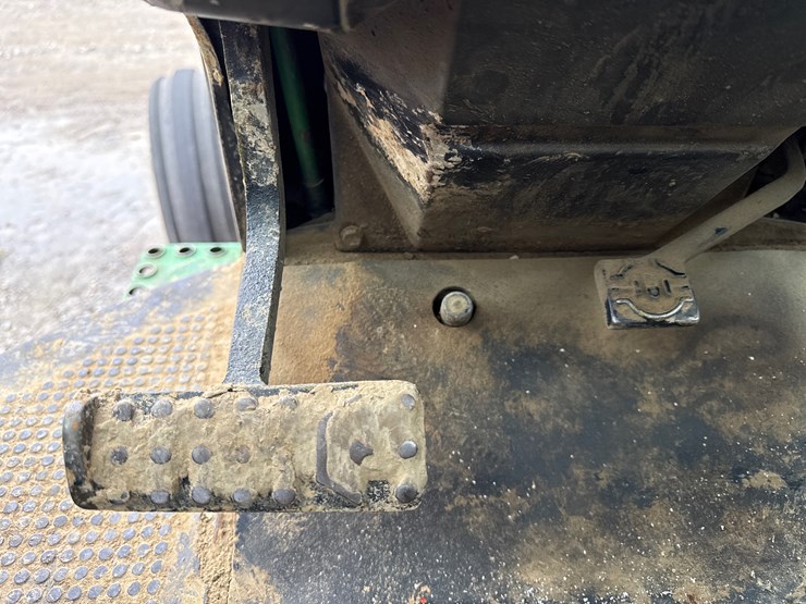 john-deere-4640-image-52