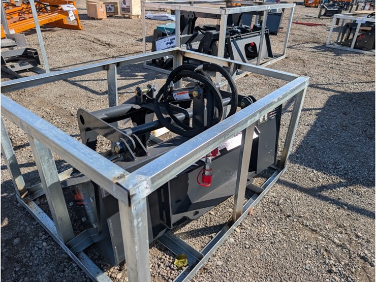 landhonor-mini-skid-steer-grapple-bucket-44"-image-7