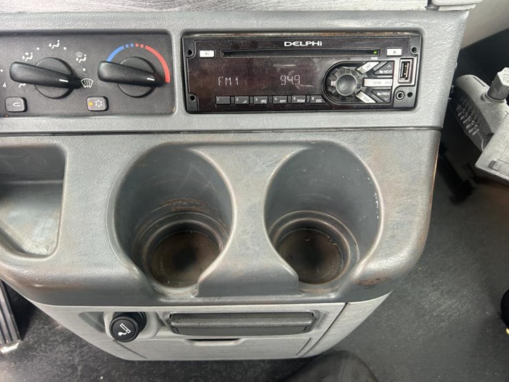 #1675-•-2016-freightliner-harrison-glider-kit-day-cab-truc-image-84