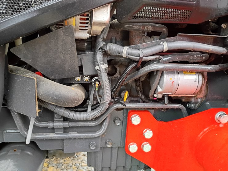 2022-kubota-la526-image-27