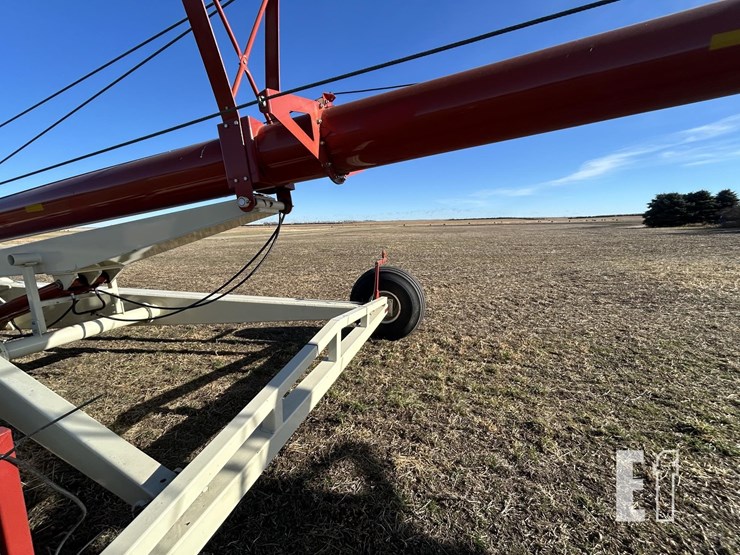 buhler-farm-king-16104-image-2