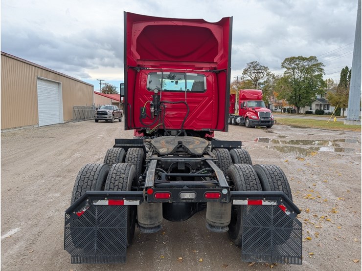 2021-international-lt-image-8