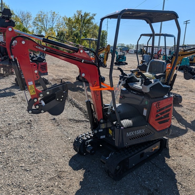 CFG MX15RX Mini Excavator W/ Mechanical Thumb
