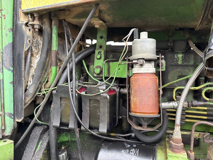 john-deere-4640-image-37
