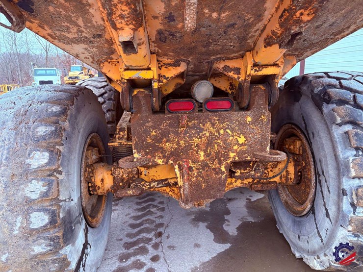 1995-volvo-a30-image-48