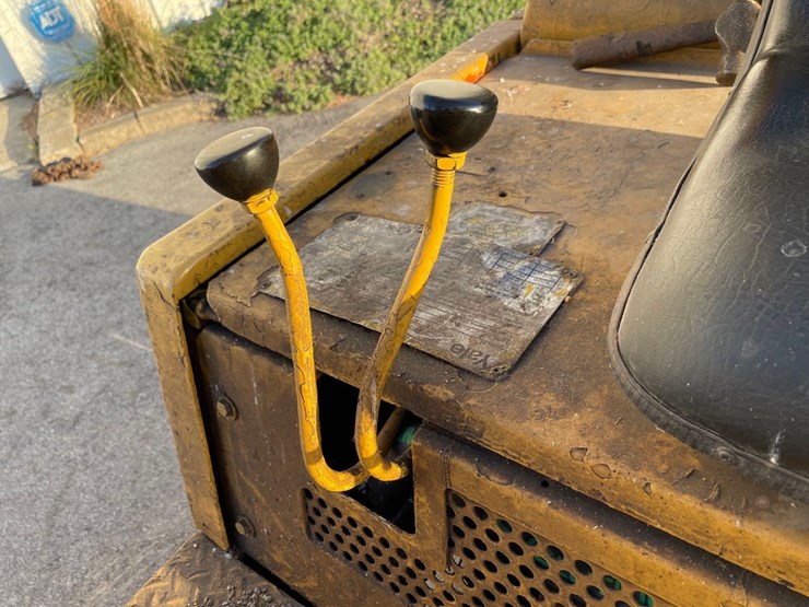 yale-5000#-lp-forklift-image-17