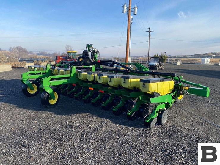 2007-john-deere-1720-image-8