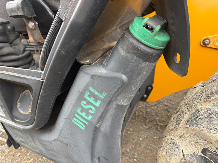 2018-jcb-509-42-image-21