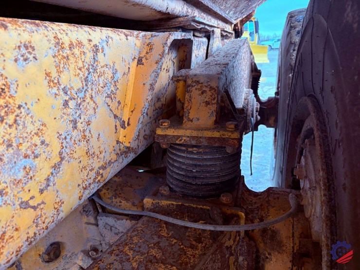 1995-volvo-a30-image-39