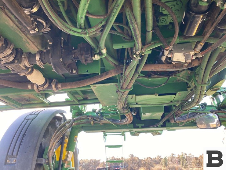2013-john-deere-4830-image-31