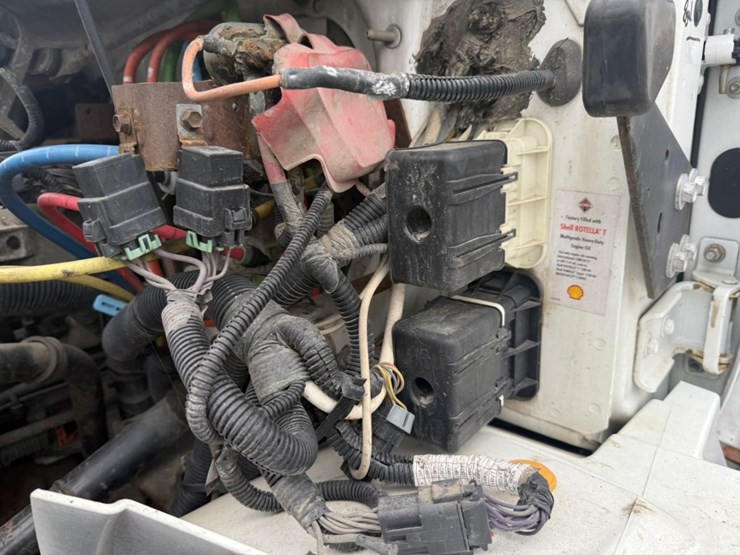 2013-international-4300-sba-image-11