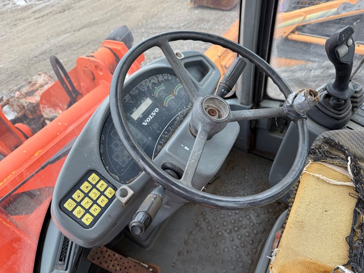 2007-volvo-l45b-image-51