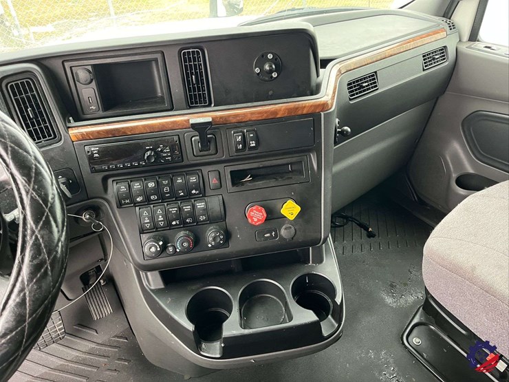 2019-international-lt-image-63