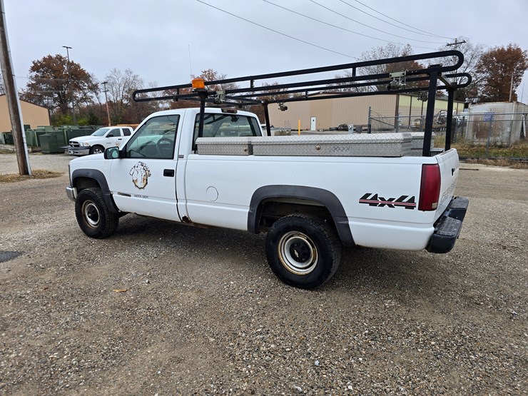 1997-chevrolet-k2500-image-10