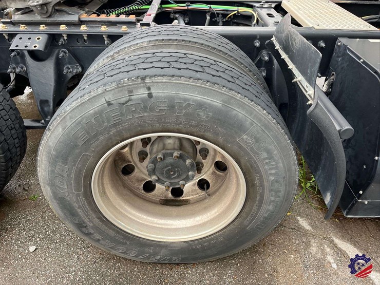 2019-international-lt-image-11