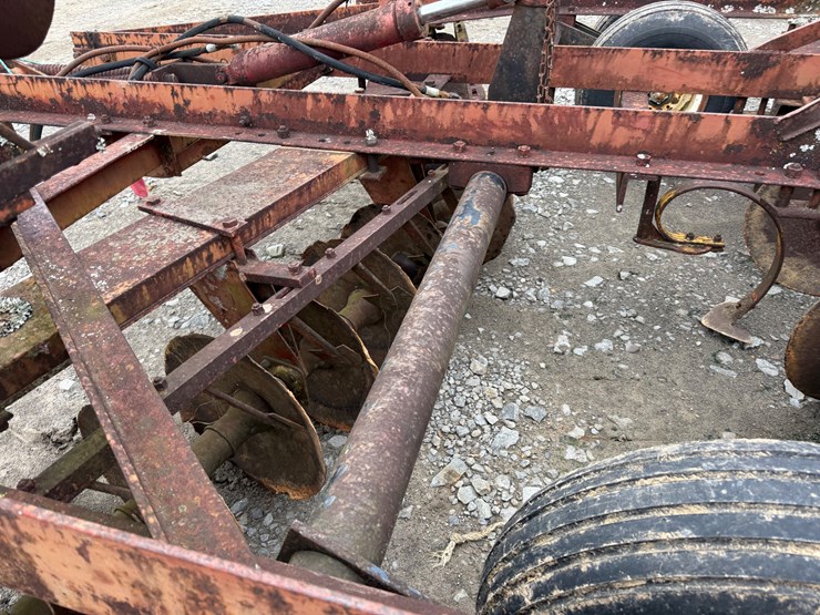 john-deere-7-image-35