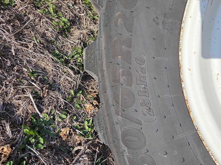 2010-new-holland-cr9065-image-22