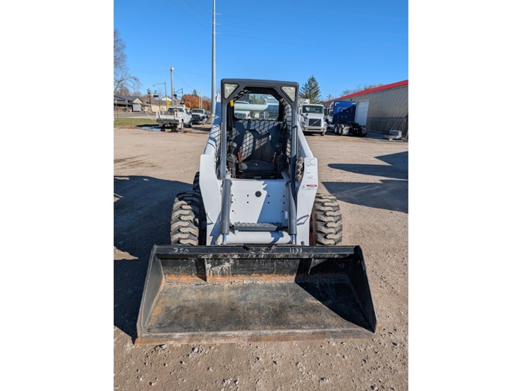 bobcat-s300-image-3