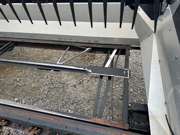 2022-mac-don-fd240-image-41