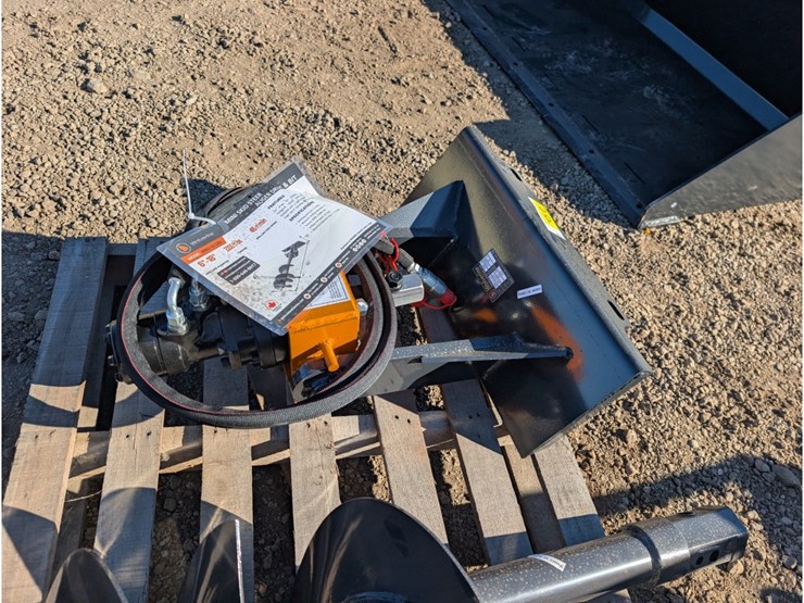 wolverine-mini-skid-steer-auger-drive-&-12"-bit-image-4