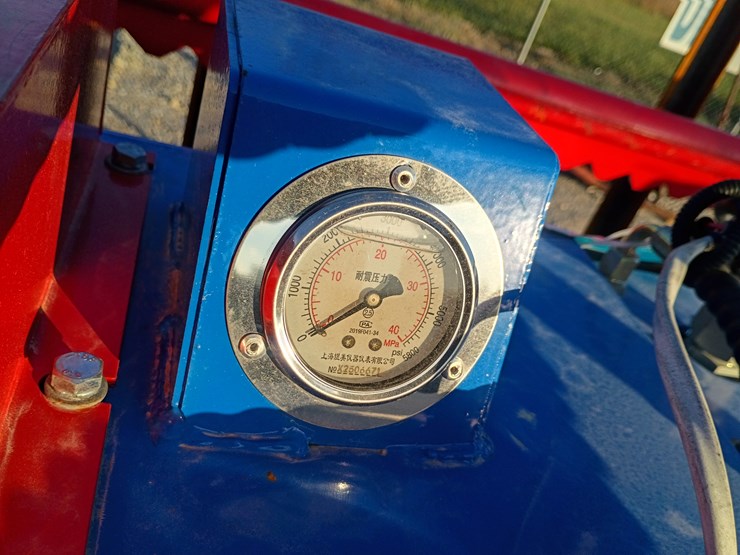 #22202-•-agt-mulcher-skid-steer-attachment-image-12