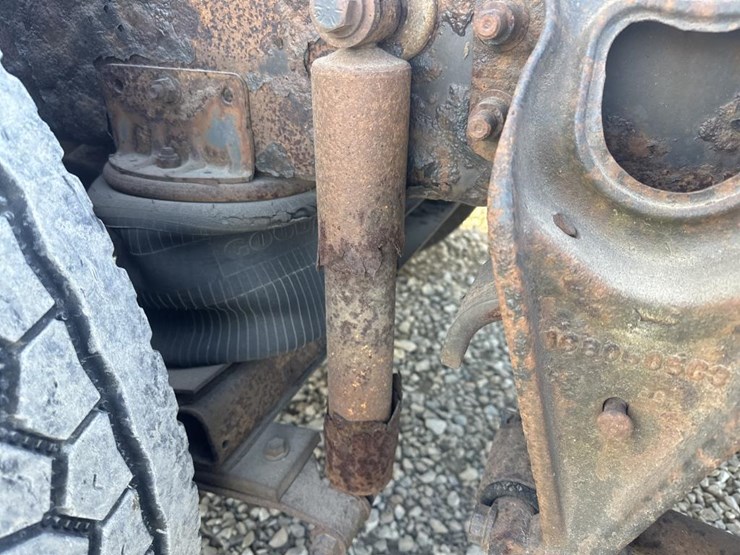 2000-international-9200i-image-52