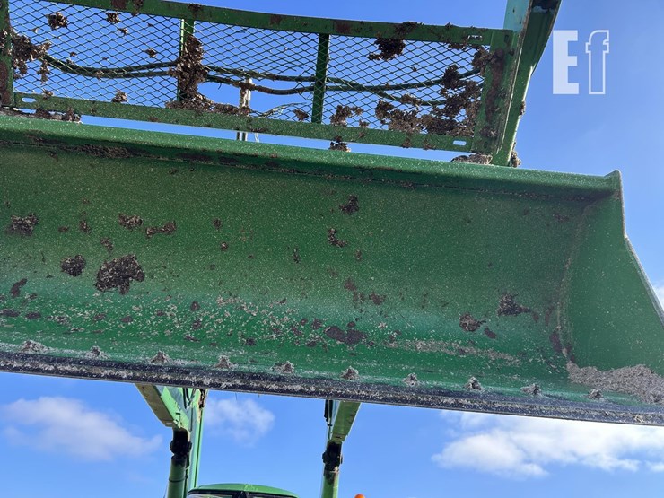 2013-john-deere-6170r-image-70