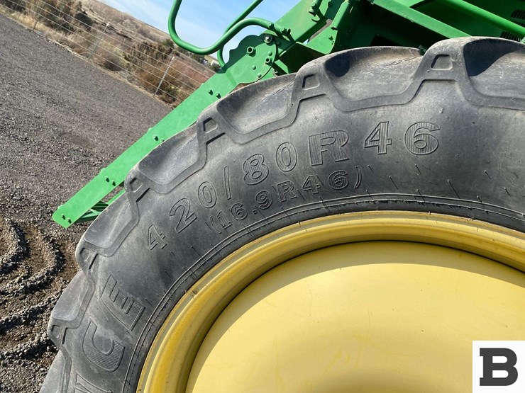 2013-john-deere-4830-image-17