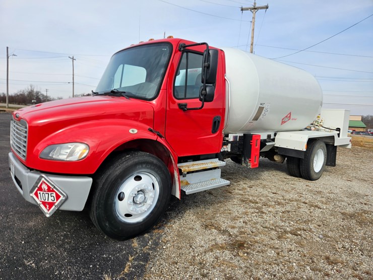 2018-freightliner-s2g-image-3