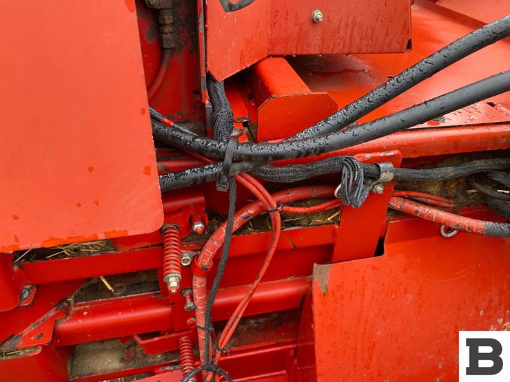 2002-new-holland-bb900-image-38