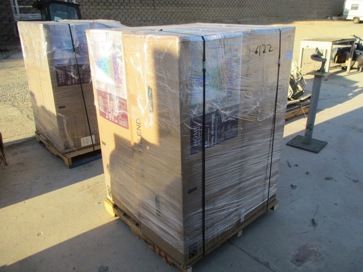 lot-of-9'-swiss-mountain-spruce-christmas-trees,-image-2