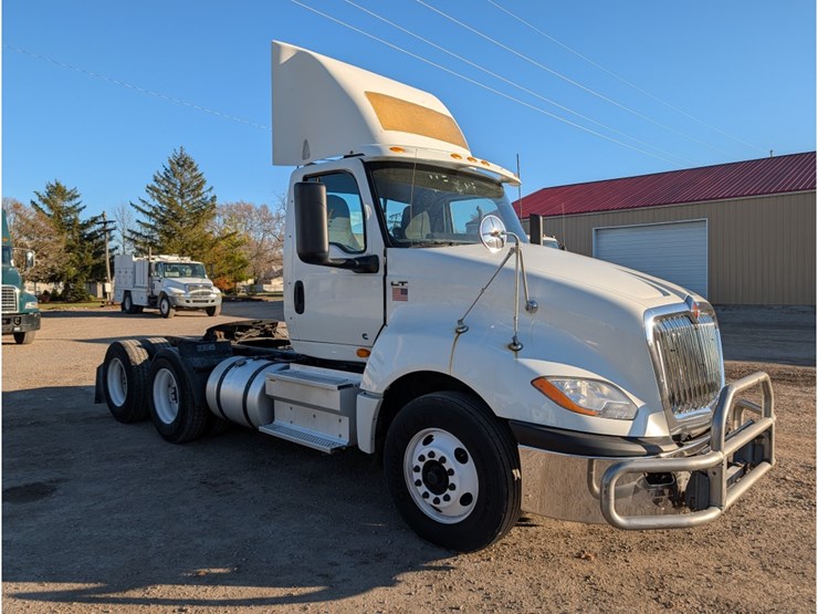 2019-international-lt-image-3