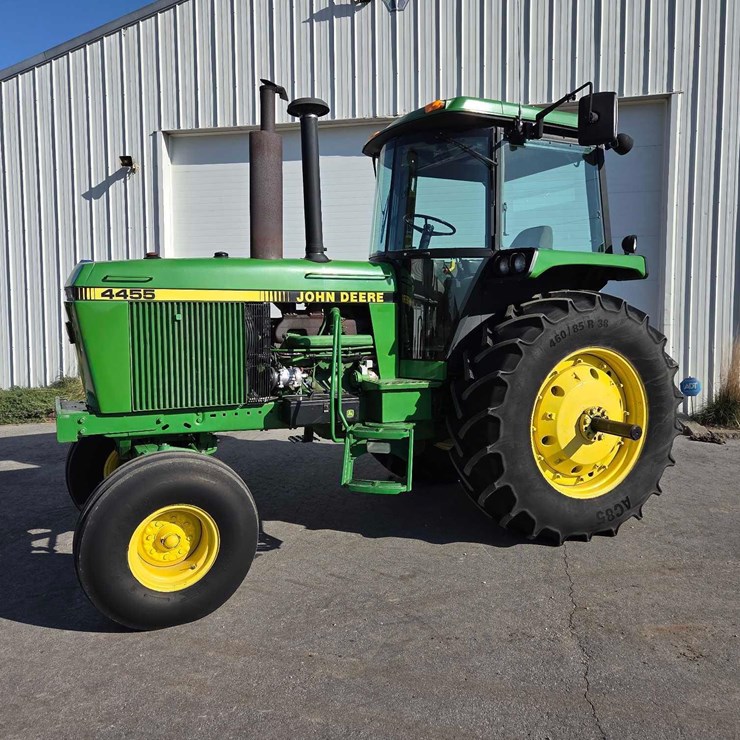 1991 JOHN DEERE 4455
