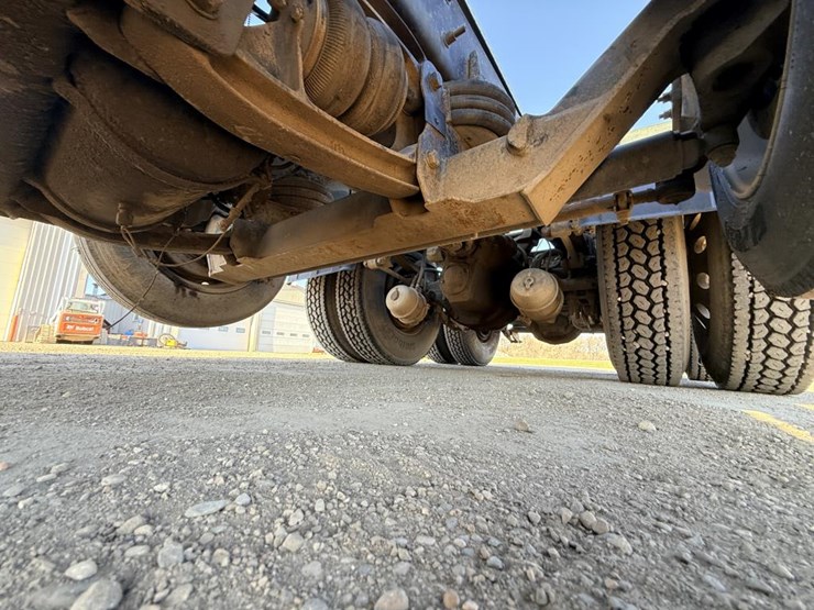 #1972-•-2008-international-eagle-day-cab-truck-tractor-image-47