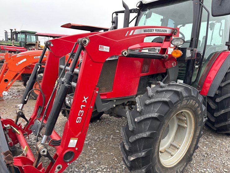 massey-ferguson-4709-image-18