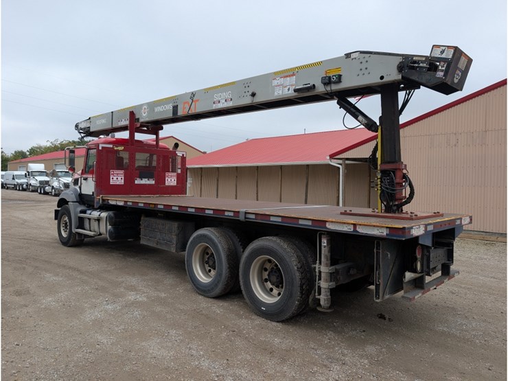 2017-mack-gu813-shingle-conveyor-image-11