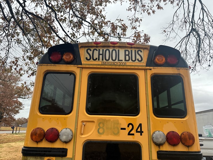 2005-international-pb105-image-19