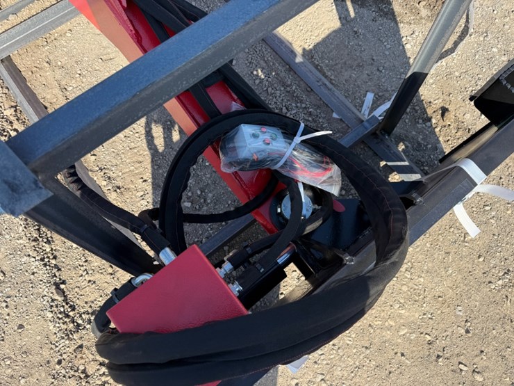 ray-tree-skid-steer-44"-articulating-brush-cutter-image-6