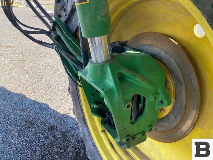 2013-john-deere-4830-image-23