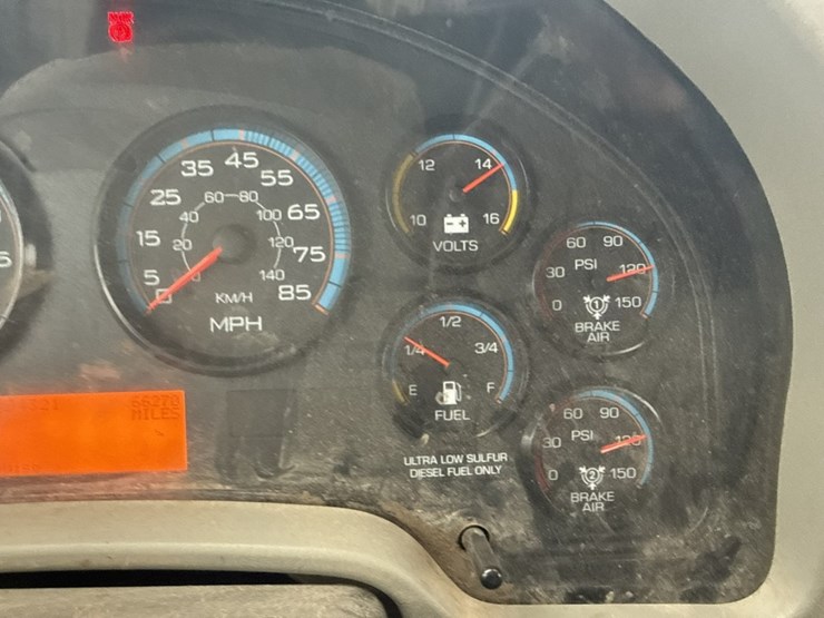 2002-international-7400-image-76