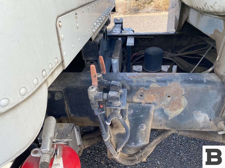 freightliner-fuel-image-14