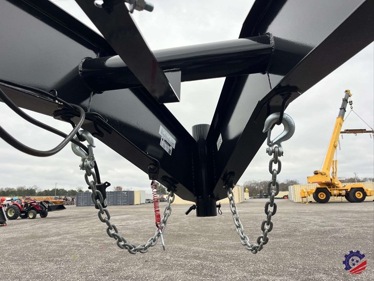 new-2024-belmont-t/a-24’-flatbed-gooseneck-trailer-image-9