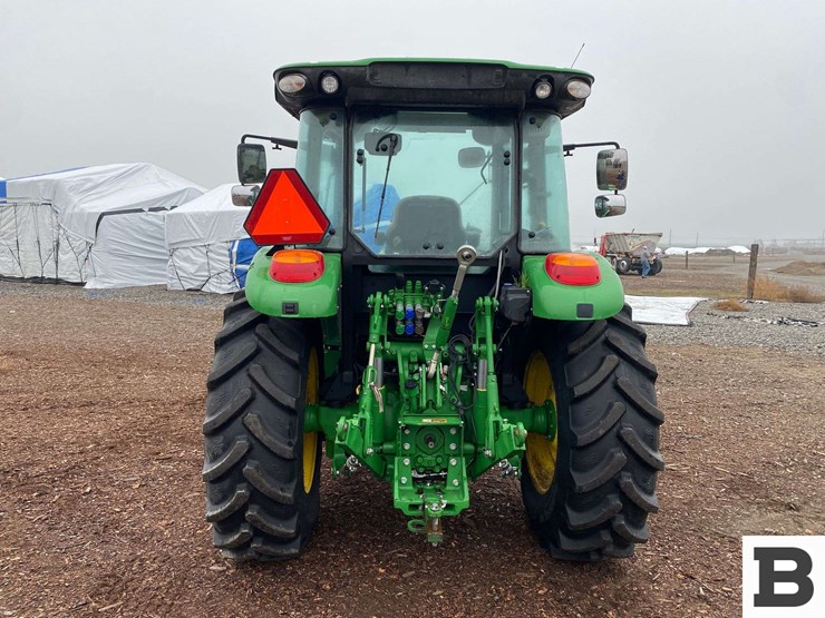 2018-john-deere-5090m-image-4