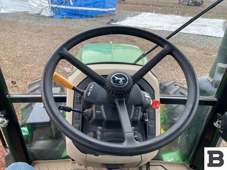 2018-john-deere-5090m-image-69
