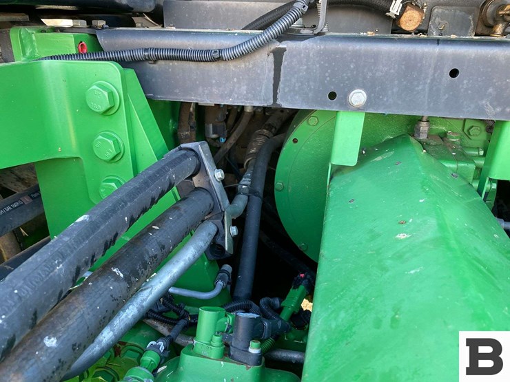 2013-john-deere-9560rt-image-35