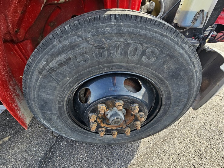 2016-freightliner-s2g-image-78