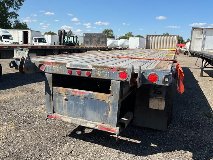 2007-great-dane-flatbed-image-10