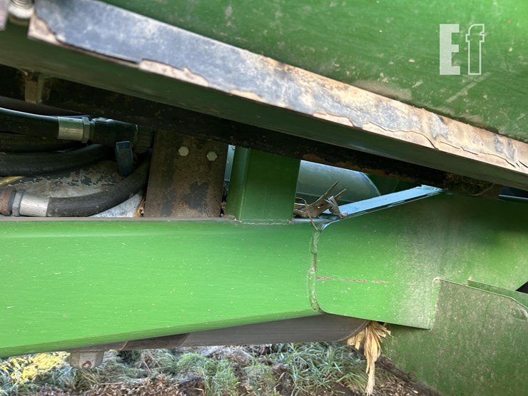 2010-parker-1348-image-48