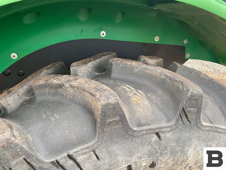 2018-john-deere-5090m-image-24
