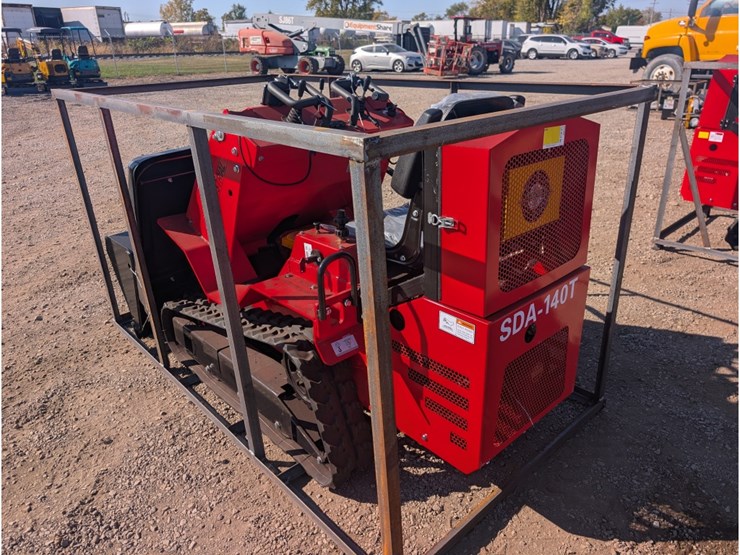 agt-sda-140t-mini-wheel-loader-image-5